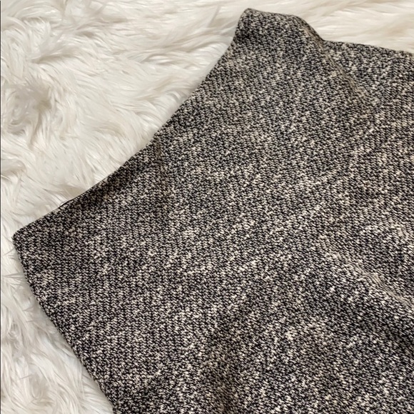 Loft Petite Black/White Skater Skirt, Size MP - Picture 2 of 6